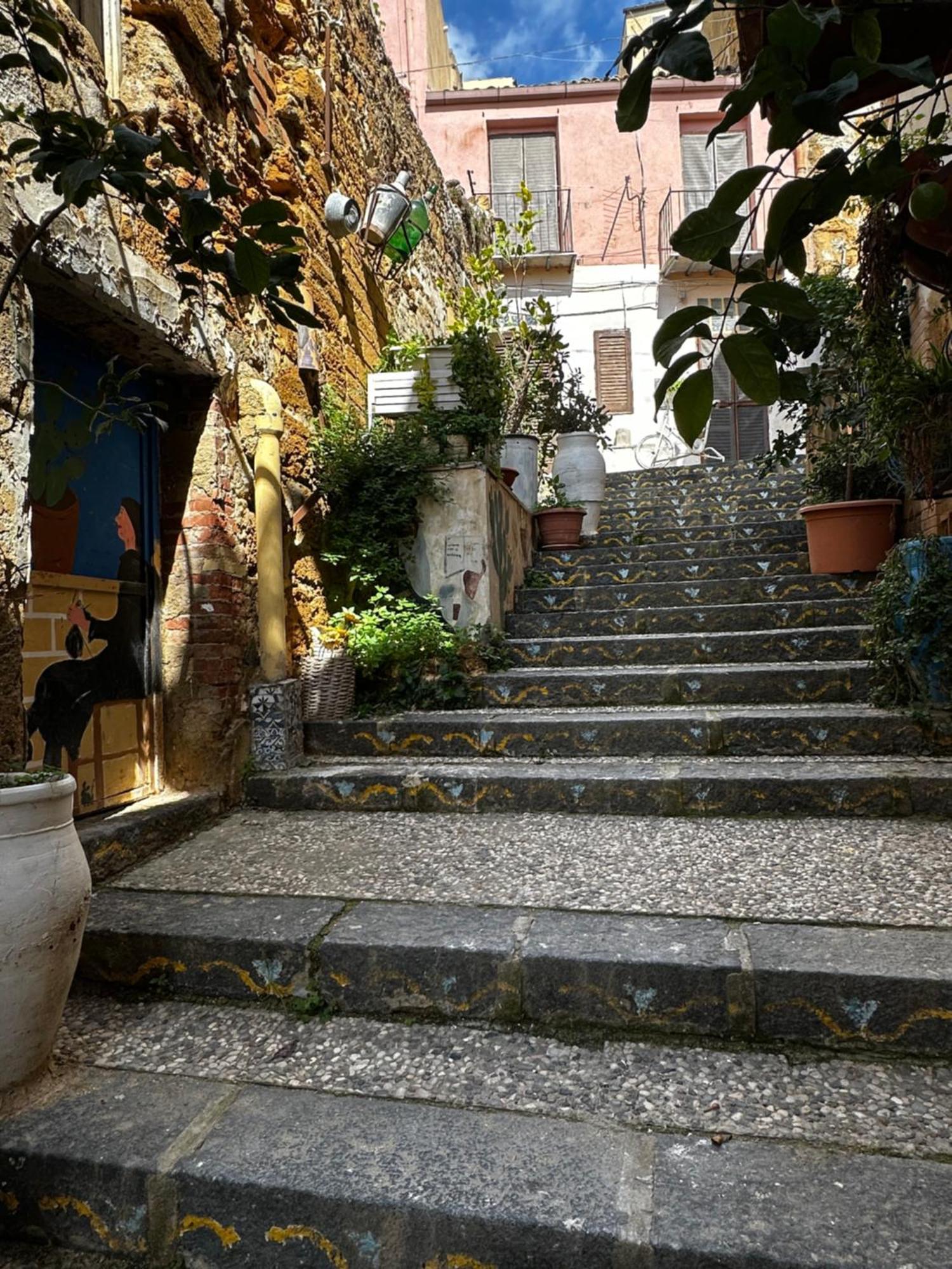 O Munti Rooms Agrigento Dış mekan fotoğraf