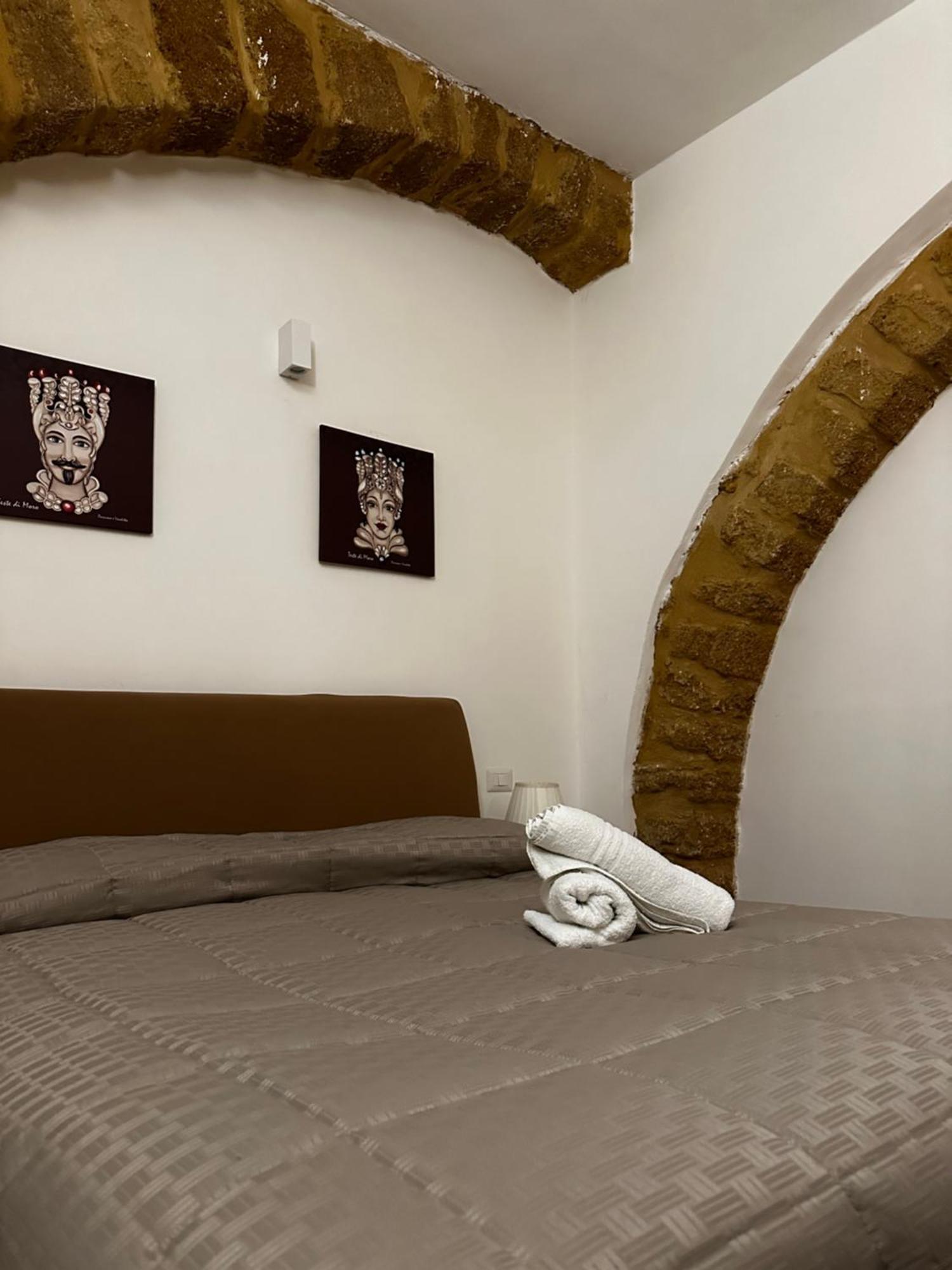 O Munti Rooms Agrigento Dış mekan fotoğraf