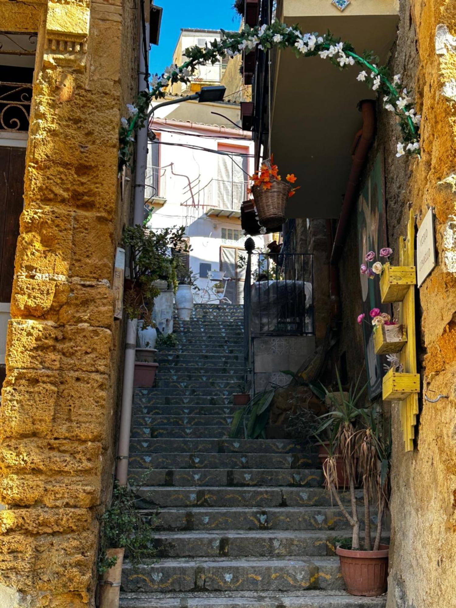 O Munti Rooms Agrigento Dış mekan fotoğraf